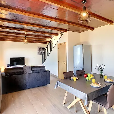 Casa Da Felicidade By Lovelystay Hébergement de vacances *