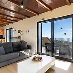 Prázdninový dům Casa Da Felicidade By Lovelystay