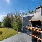 Casa Da Felicidade By Lovelystay