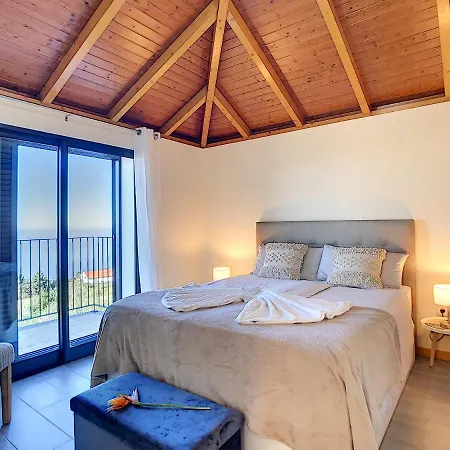 Casa Da Felicidade By Lovelystay