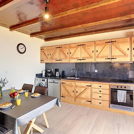 Casa Da Felicidade By Lovelystay Ferienhaus Prazeres