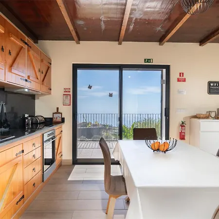 Casa Da Felicidade By Lovelystay Holiday home Prazeres